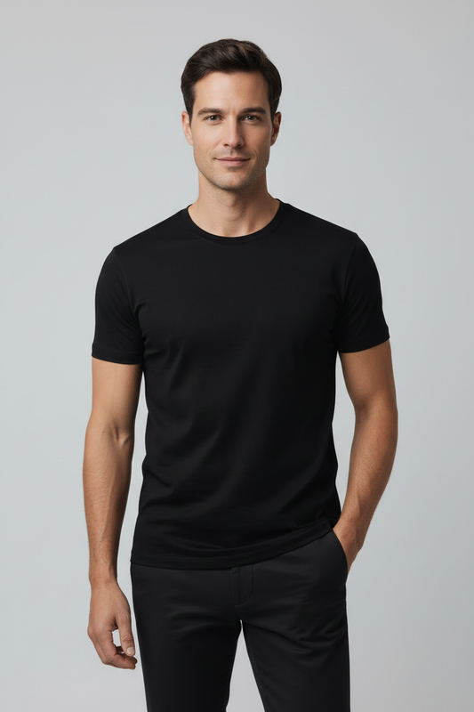 Camiseta ZUR com Modelo